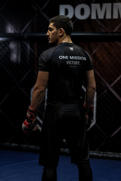 ONE MISSION VICTORY SET + TRAINING LEGGINGS 3/4 BLACK PACK